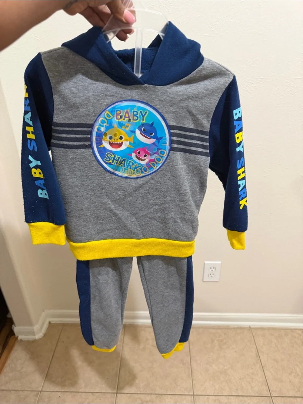 2 size 4T boys jogger sets Jurassic Park & Baby Shark themed